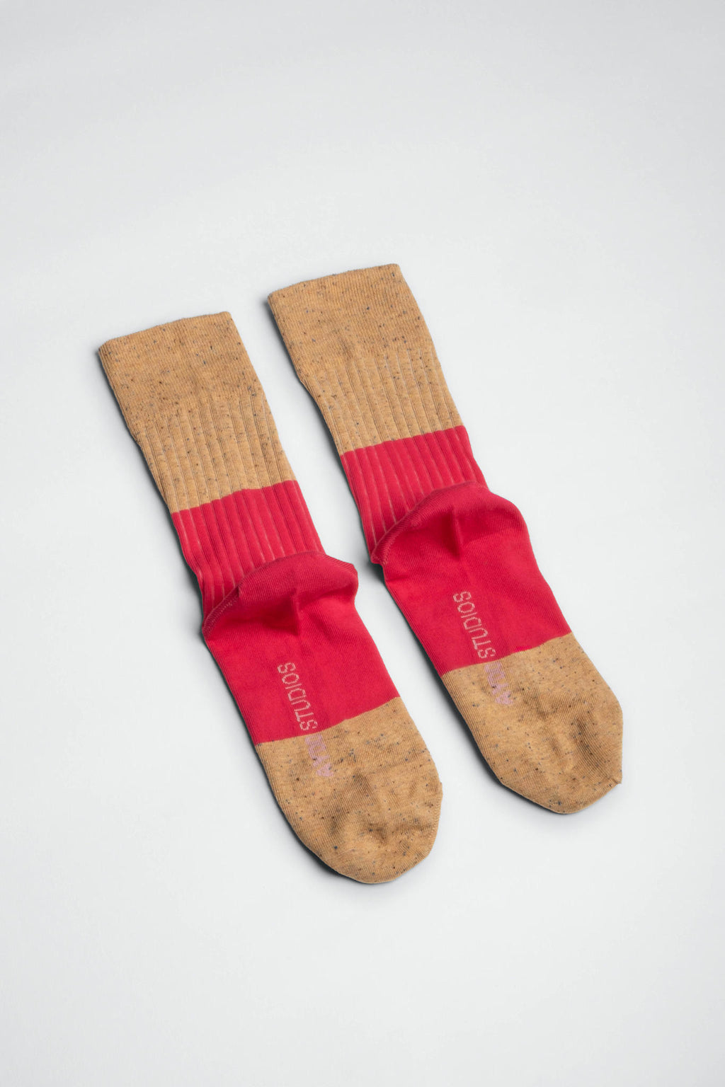PORTO // Dusty Tobacco NEPS // Vibrant Pink