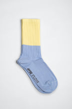 LONDON // Lemonade // Ocean Blue
