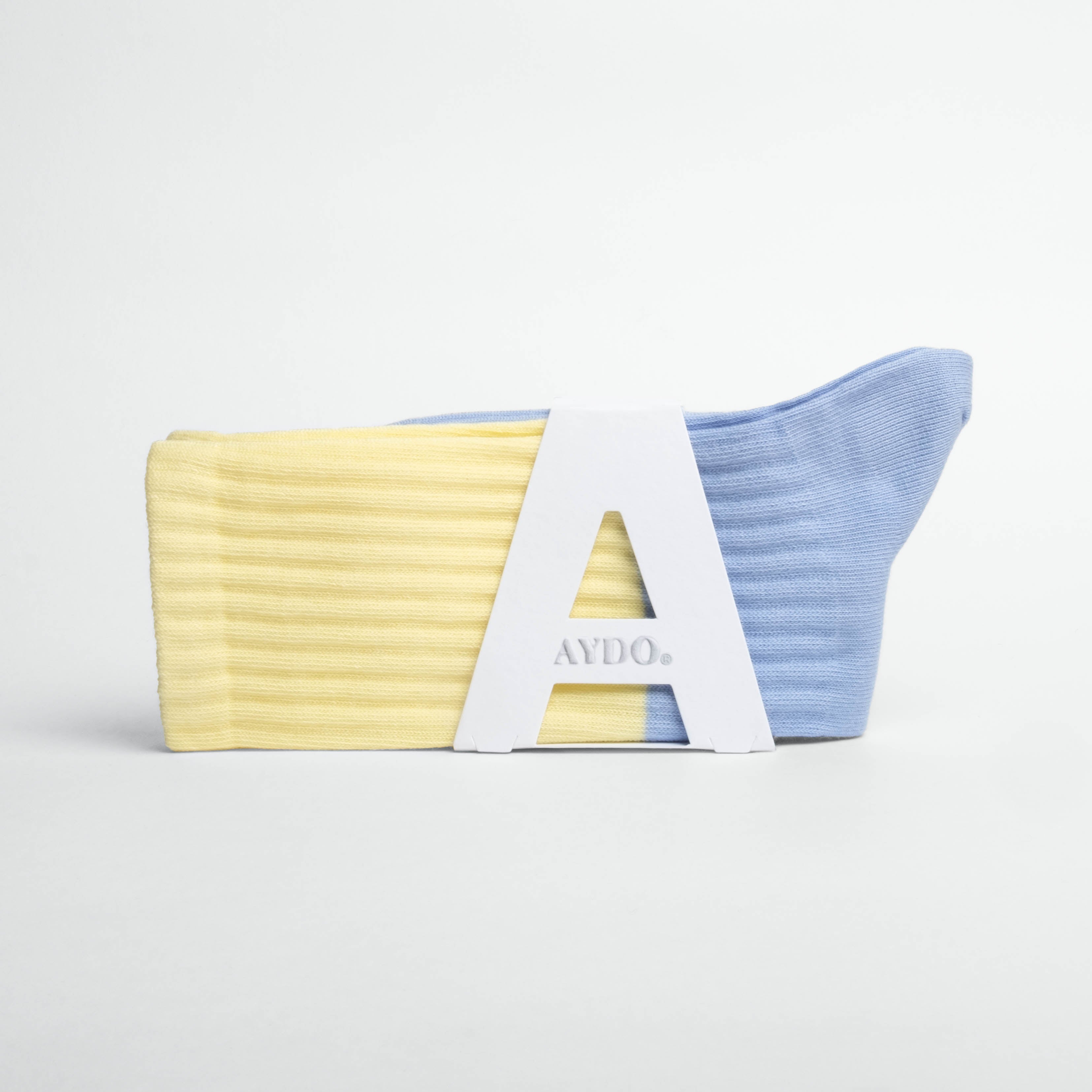 LONDON // OCEAN BLUE